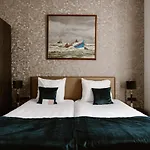 Amerika Hotel 4*