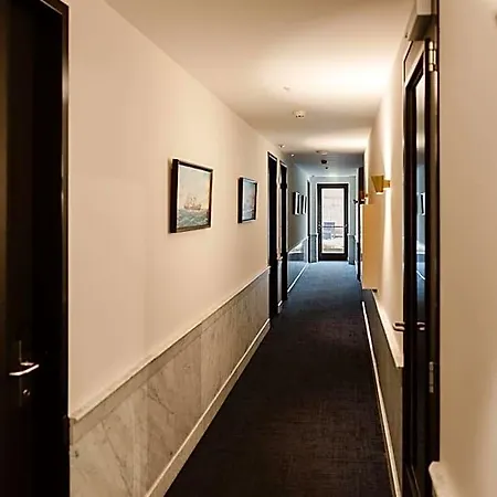 Hotel Amerika 4*